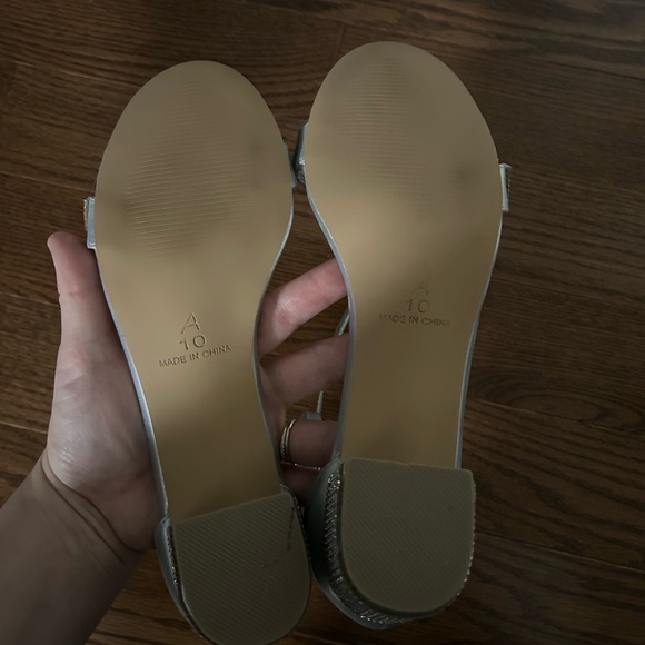 Sparkly Silver Heels - Picture 3 of 3